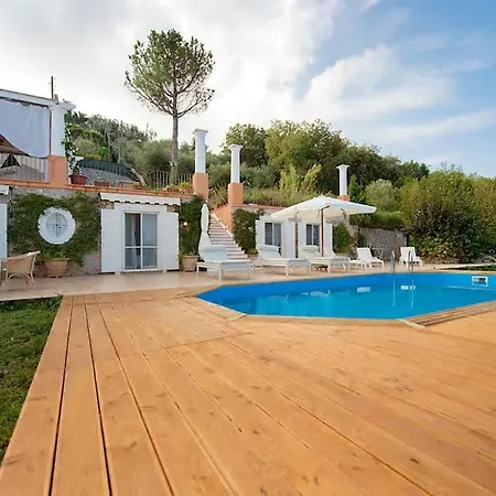 Villa Linaro *