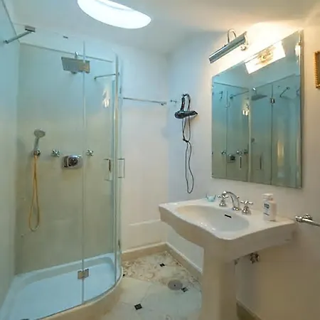 Linaro Villa Anacapri (Isola di Capri)